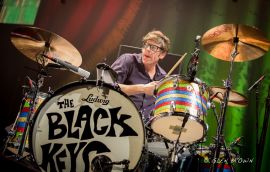 Patrick Carney.jpg 